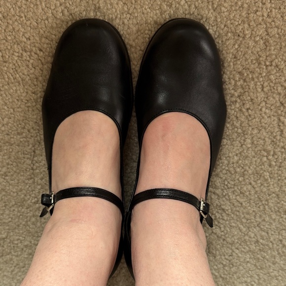 Grishko Women's Black Leather Mary Jane - Picture 8 of 14